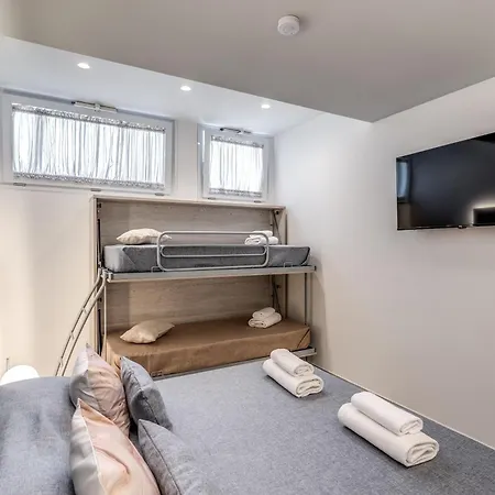 B&B Welcome Rooms, Private Bathrooms 나폴리