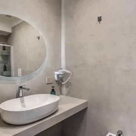 Welcome Rooms, Private Bathrooms 4* 나폴리