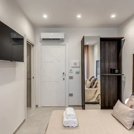 Welcome Rooms, Private Bathrooms B&B