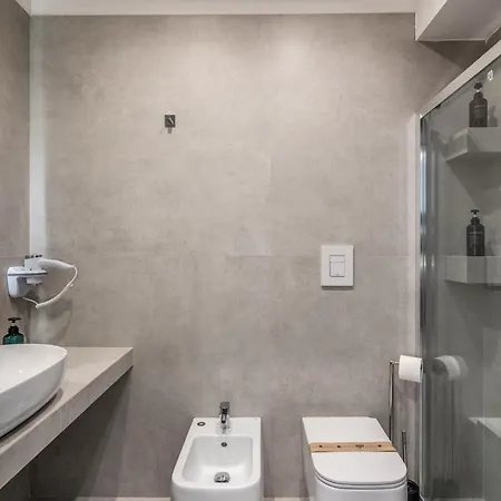 Welcome Rooms, Private Bathrooms B&B 나폴리