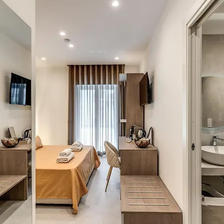 Welcome Rooms, Private Bathrooms 4* 나폴리