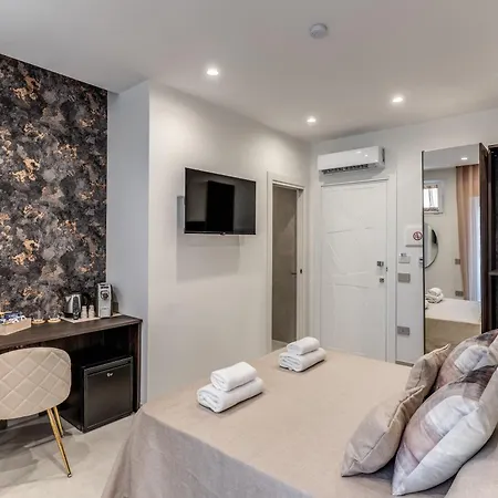 Welcome Rooms, Private Bathrooms
