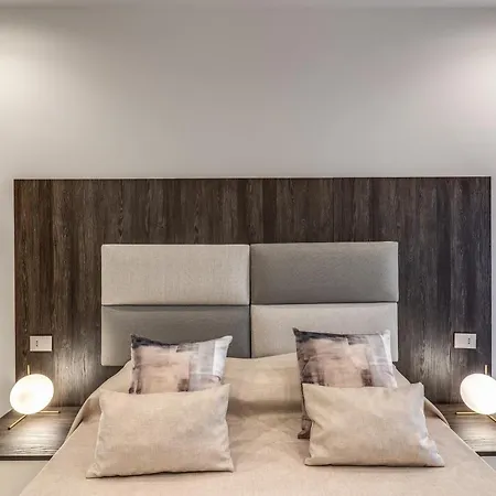 B&B Welcome Rooms, Private Bathrooms 4*