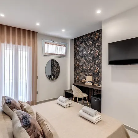 Welcome Rooms, Private Bathrooms 4*