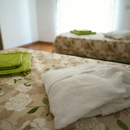 Bed and Breakfast Welcome Rooms, Private Bathrooms 4*