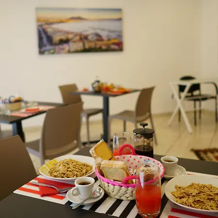 Welcome Rooms, Private Bathrooms Nápoly